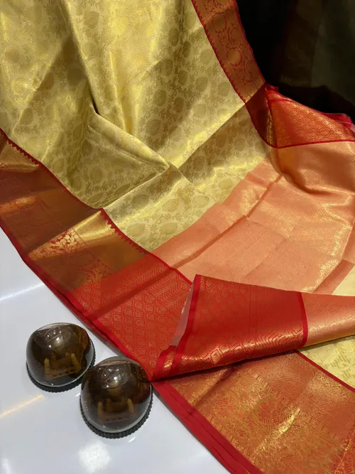 Regal Kanchi Pattu Silk Saree with All-Over Weaving & Brocade Blouse